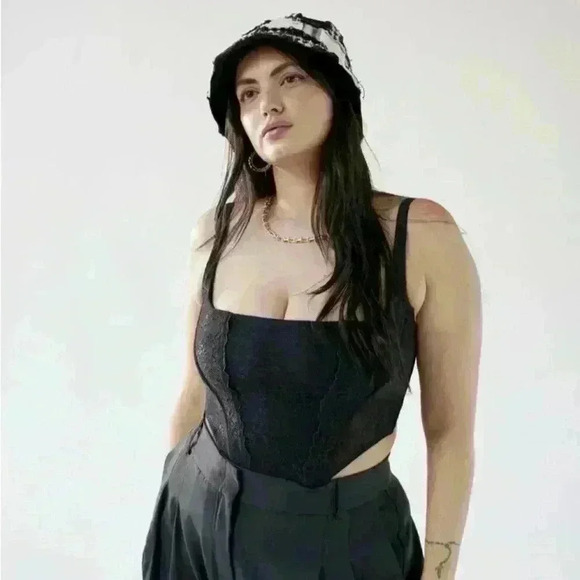 Urban Outfitters Out From Under Lovestruck Lace Corset - S - Picture 1 of 3
